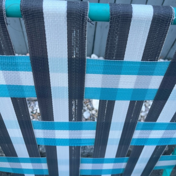 Vintage Aluminum Folding Webbed beach sand Chair Blue & white - Picture 9 of 9